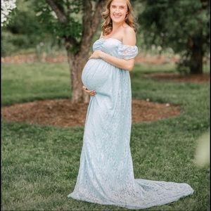Size Small, light blue, maternity photo shoot dress
